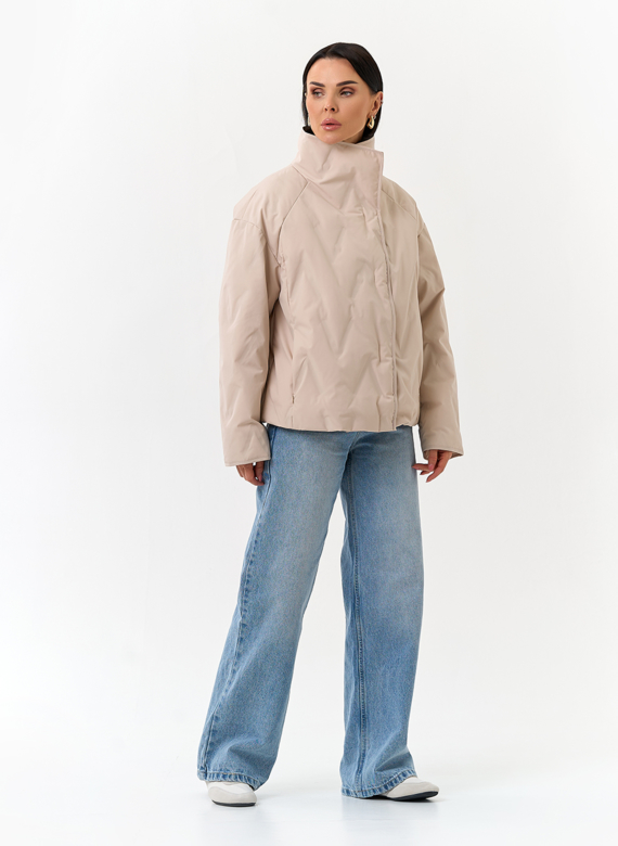 Женская куртка с воротником стойкой