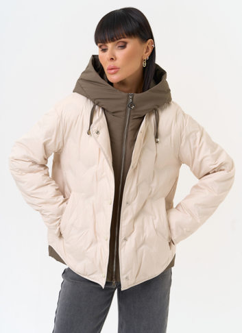 Женская куртка с контрастным капюшоном Женская куртка с контрастным капюшоном