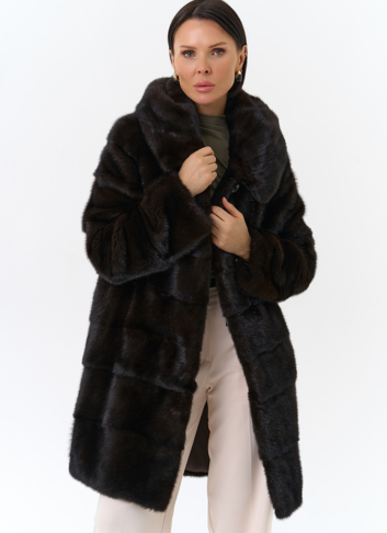 Норковая шуба с капюшоном Норковая шуба с капюшоном