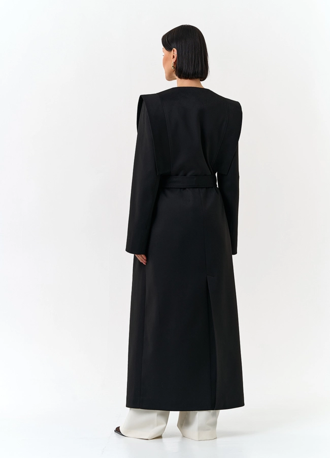 фото Женское длинное пальто с акцентными плечами  модель № 32856