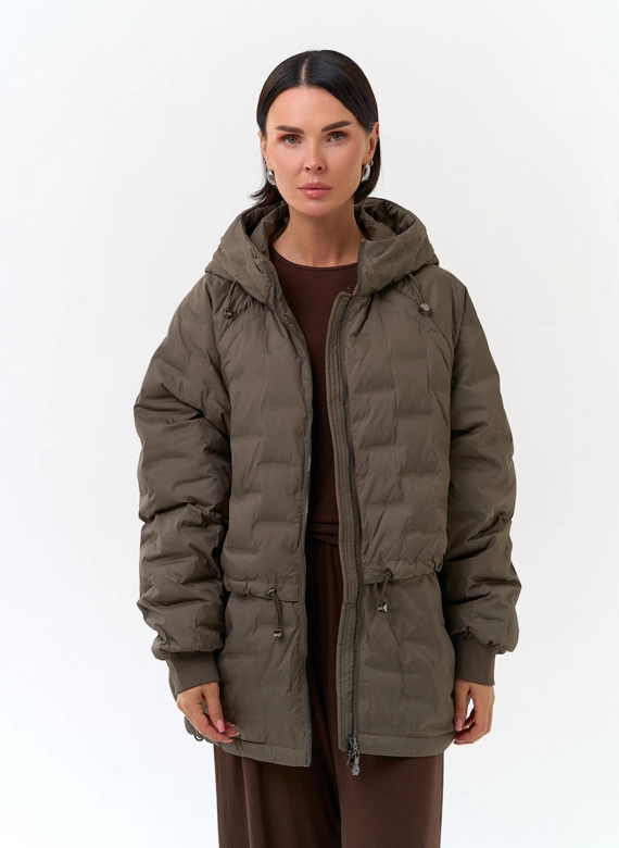 Женская куртка с капюшоном