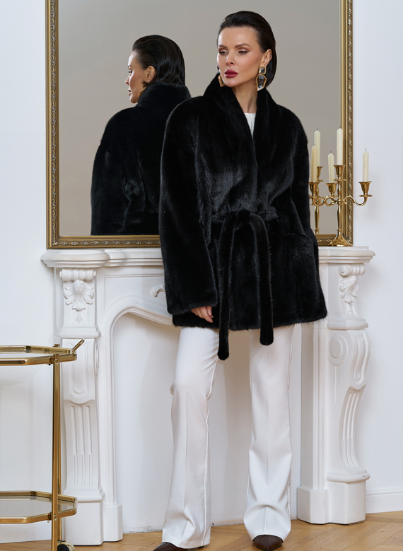 Шуба из меха норки с поясом