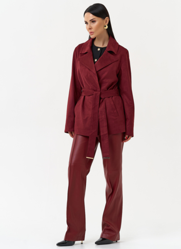 Женская куртка из эко замши бордового цвета