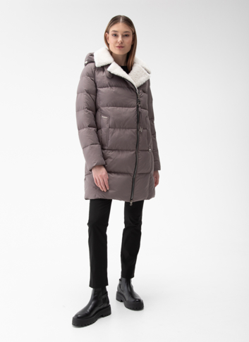 Комбинированный женский пуховик с капюшоном