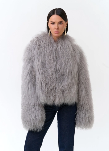 Короткая шуба из ламы