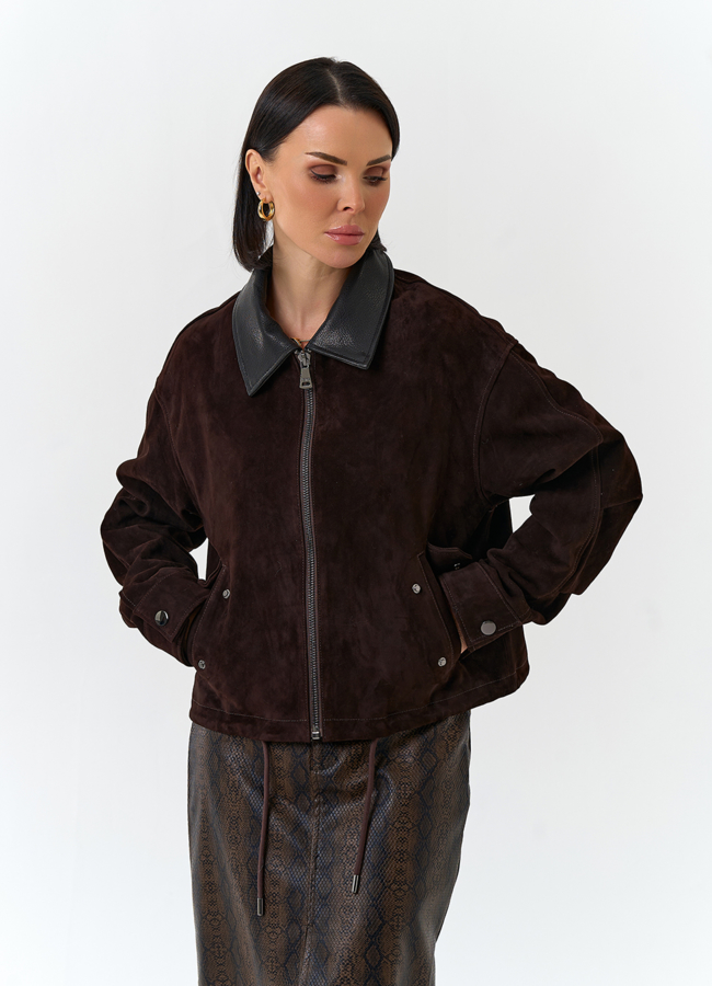 Женская куртка из натуральной замши модель № 32532 меха малина