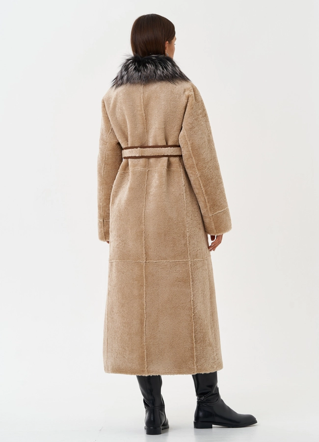 Двухсторонняя дубленка из эко кожи с мехом енота модель № 28562 универмаг малина