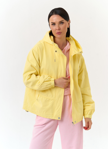 Женская ветровка с капюшоном 