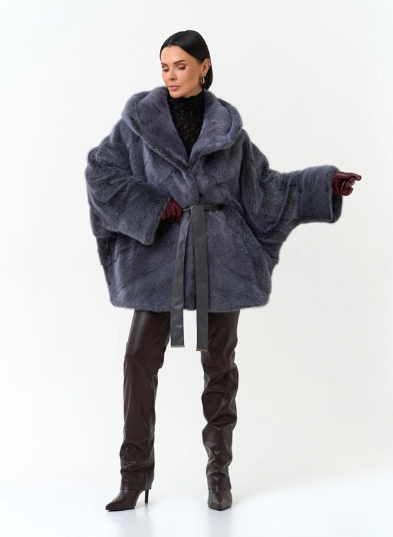 Женская норковая шуба с капюшоном фото
