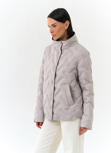 Женская куртка с воротником стойкой