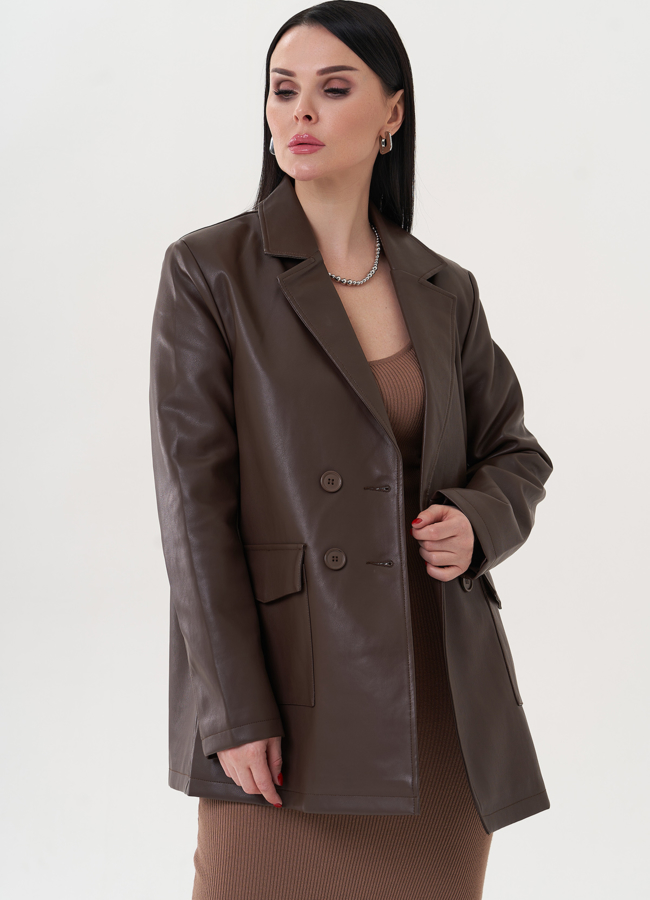 Пиджак коричневого цвета из эко кожи модель № 25022 универмаг малина