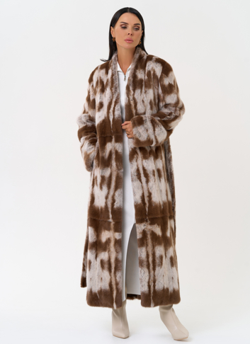 Шуба из норки с анималистичным принтом