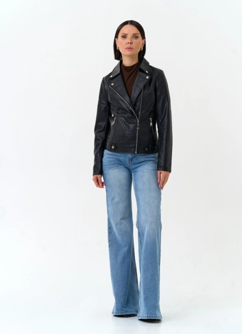 Женская куртка косуха из эко кожи