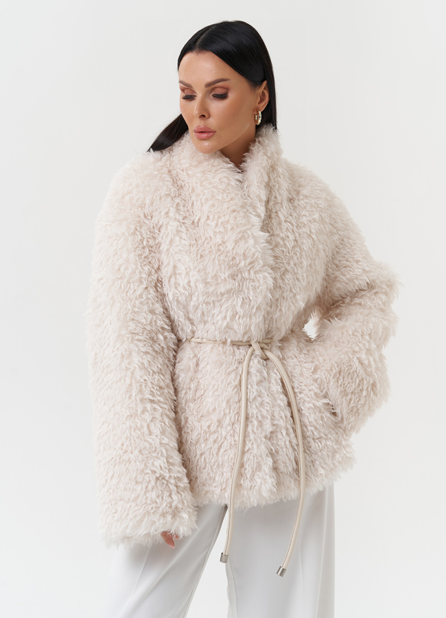 Шуба из эко меха под овчину модель № 31524 в рассрочку